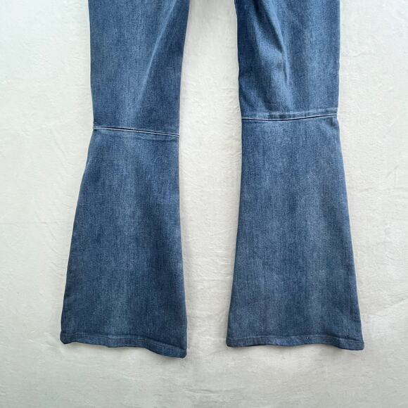 Free People, Pull On Stretch Flare Leg Denim Blue Jeans, Women's 28R - Picture 6 of 13